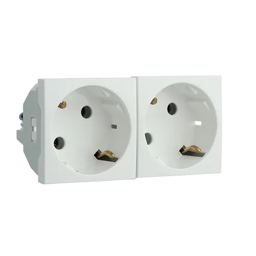 BLOCK TWO EARTH SOCKETS (SCHUKO)-4 MOD WHITE