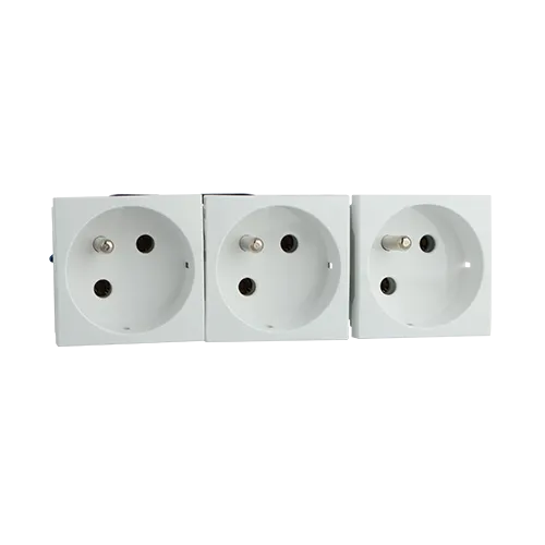 BLOCK THREE EARTH SOCKETS (FRENCH)-6 MOD WHIT